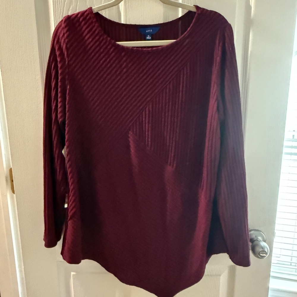 Women’s Sweater
